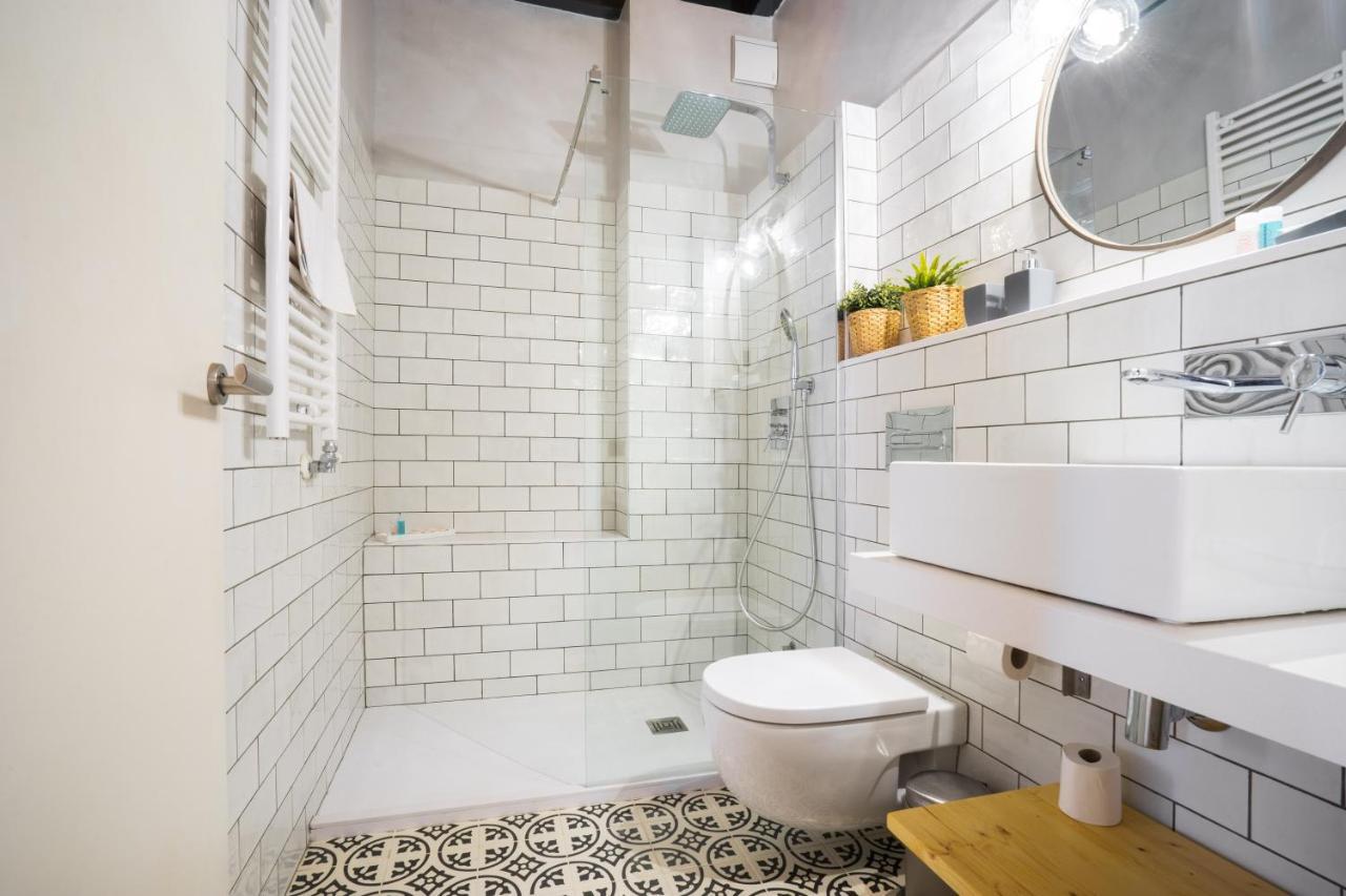 Barcelona - Loft Paseo De Gracia Villa Bagian luar foto