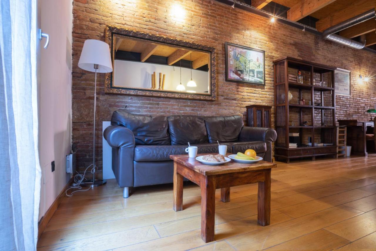 Barcelona - Loft Paseo De Gracia Villa Bagian luar foto